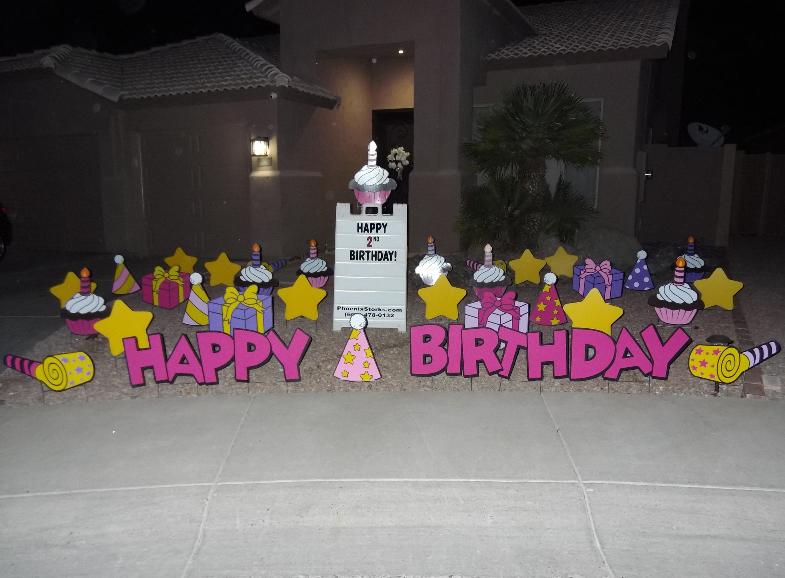 Birthday Yard Signs and Baby Lawn Announcements in AZ by Phoenix Storks.
